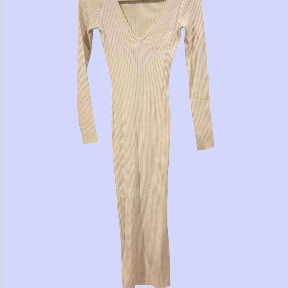 Meshki Ribbed Long Sleeve Midi Dress – Size M